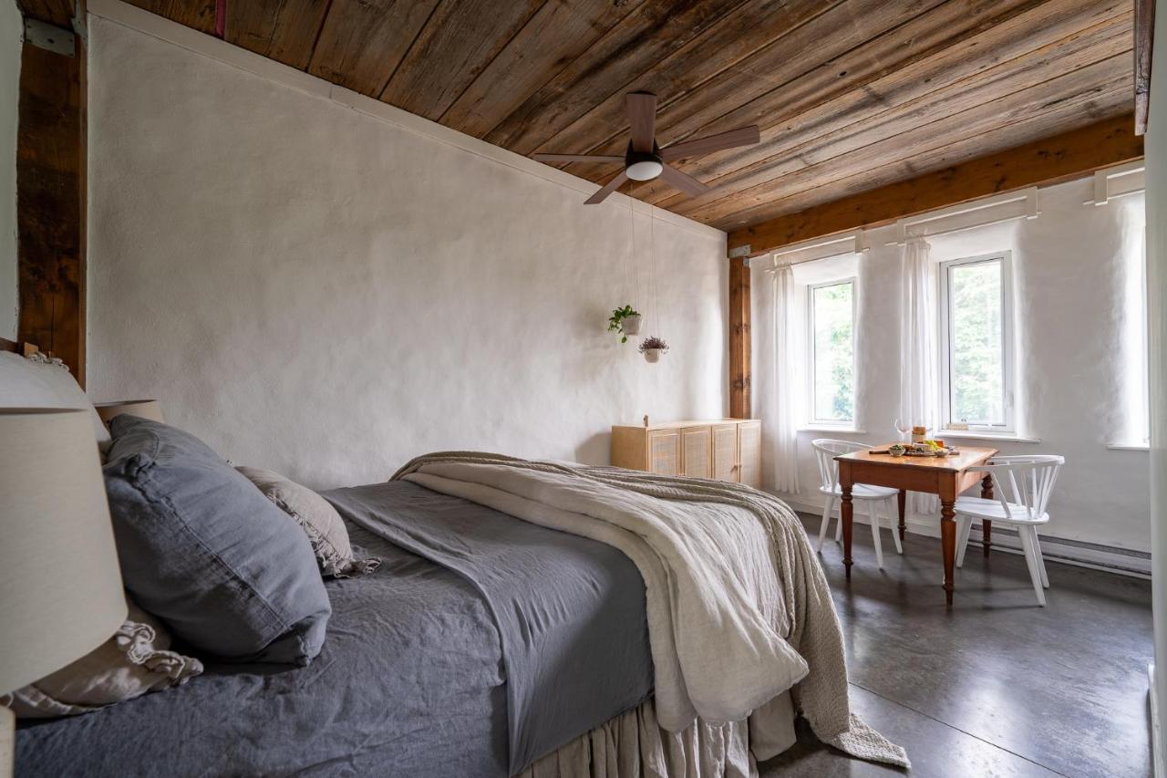 Owl'S Nest Suites Carrying Place Kültér fotó