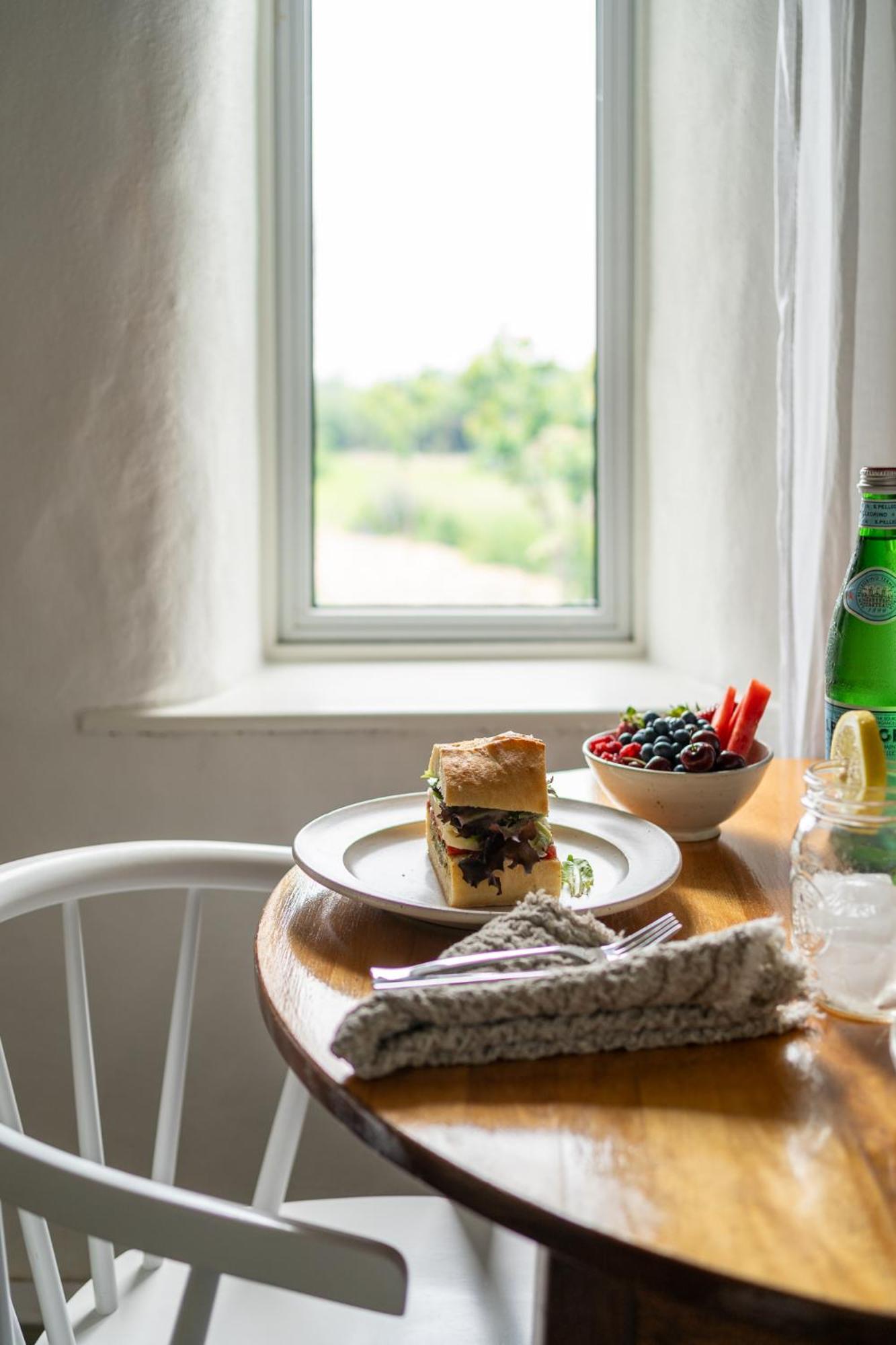 Owl'S Nest Suites Carrying Place Kültér fotó